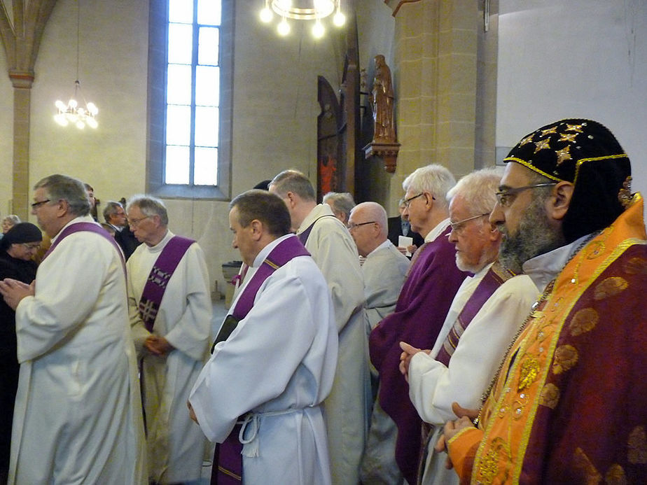 Festgottesdienst zum 50jahrigen Priesterjubiläum von Stadtpfarrer i.R. Geistlichen Rat Ulrich Trzeciok (Foto: Karl-Franz Thiede)